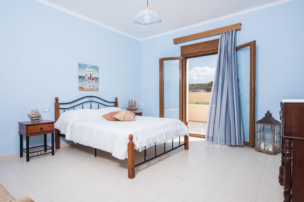 Zeus Residence Akrotiri  Exterior photo